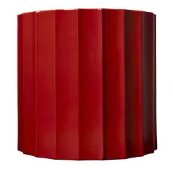 Vaso alto in ceramica rossa Half-Column di Objects Of Common Interest
