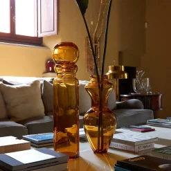 Vaso alto in cristallo soffiato a mano color ambra Ustica