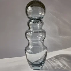 Vaso alto in cristallo soffiato a mano grigio Solana
