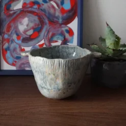 Vaso Anfora in ceramica smaltata azzurra