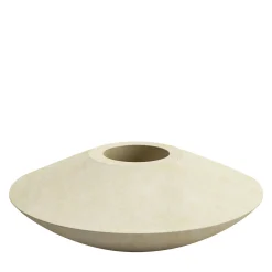 Vaso Arcadia A Lecce in pietra calcarea di Luca Scacchetti