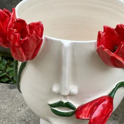 Vaso bianco antropomorfo La Conturbante