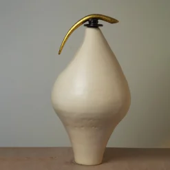 Vaso Bird in gres bianco con coperchio
