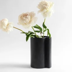 Vaso Bishop in ceramica nera