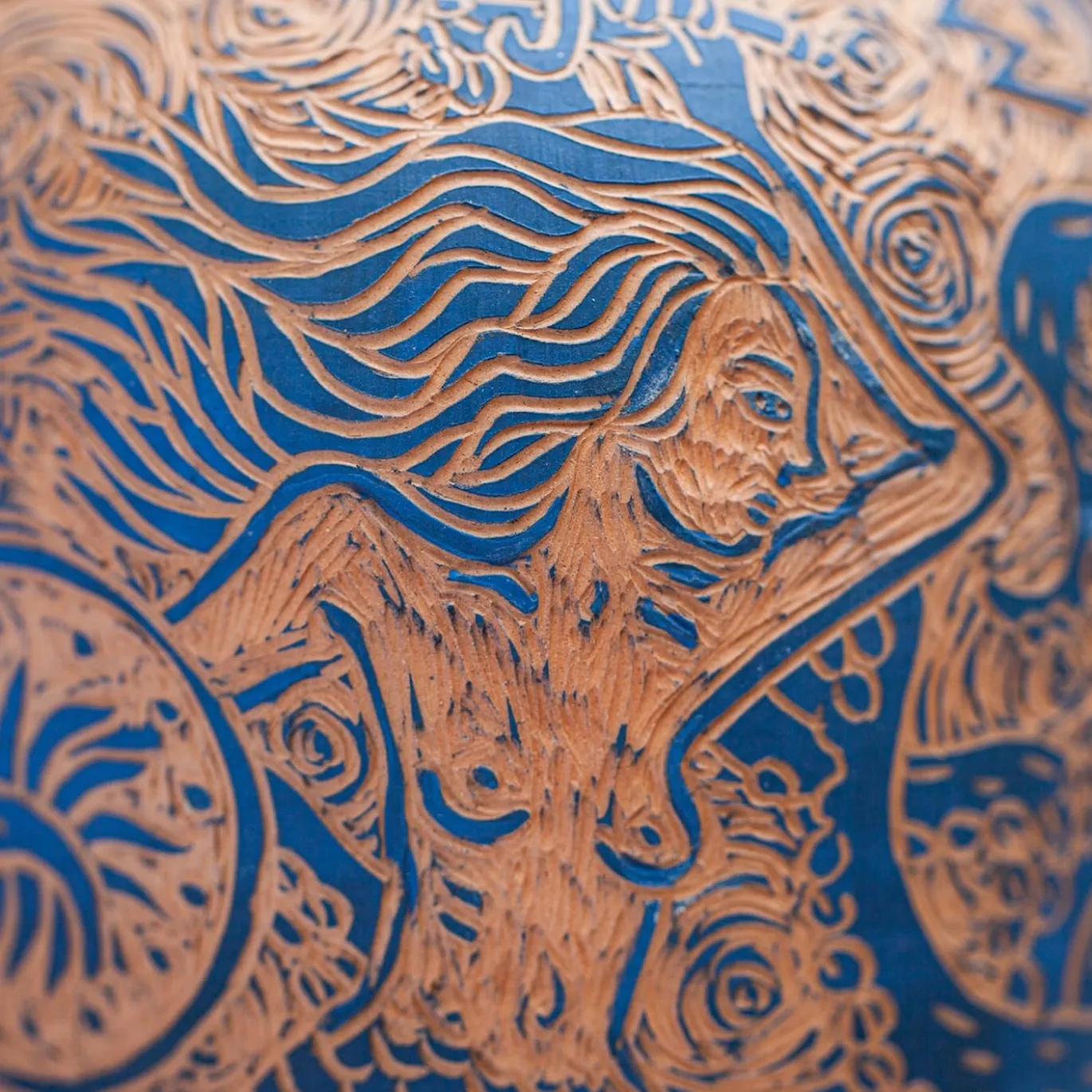 Vaso blu La Sirena Guerriera di Clara Holt e Chiara Zoppei