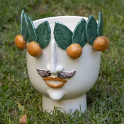 Vaso Calogero il Venditore di Mandarini in Ceramica Beige