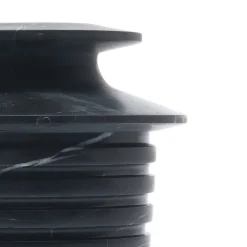 Vaso Capua M Black Marquina di Ivan Colominas