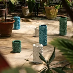 Vaso cilindrico barocco piccolo in ceramica verde ramina