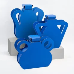 Vaso con coperchio OTTO Majorelle Blue Limited Edition con manici a onda in pelle