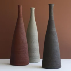 Vaso decorativo affusolato nero carbone
