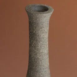 Vaso decorativo affusolato nero carbone