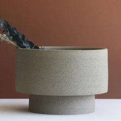 Vaso decorativo a forma di torre di sabbia