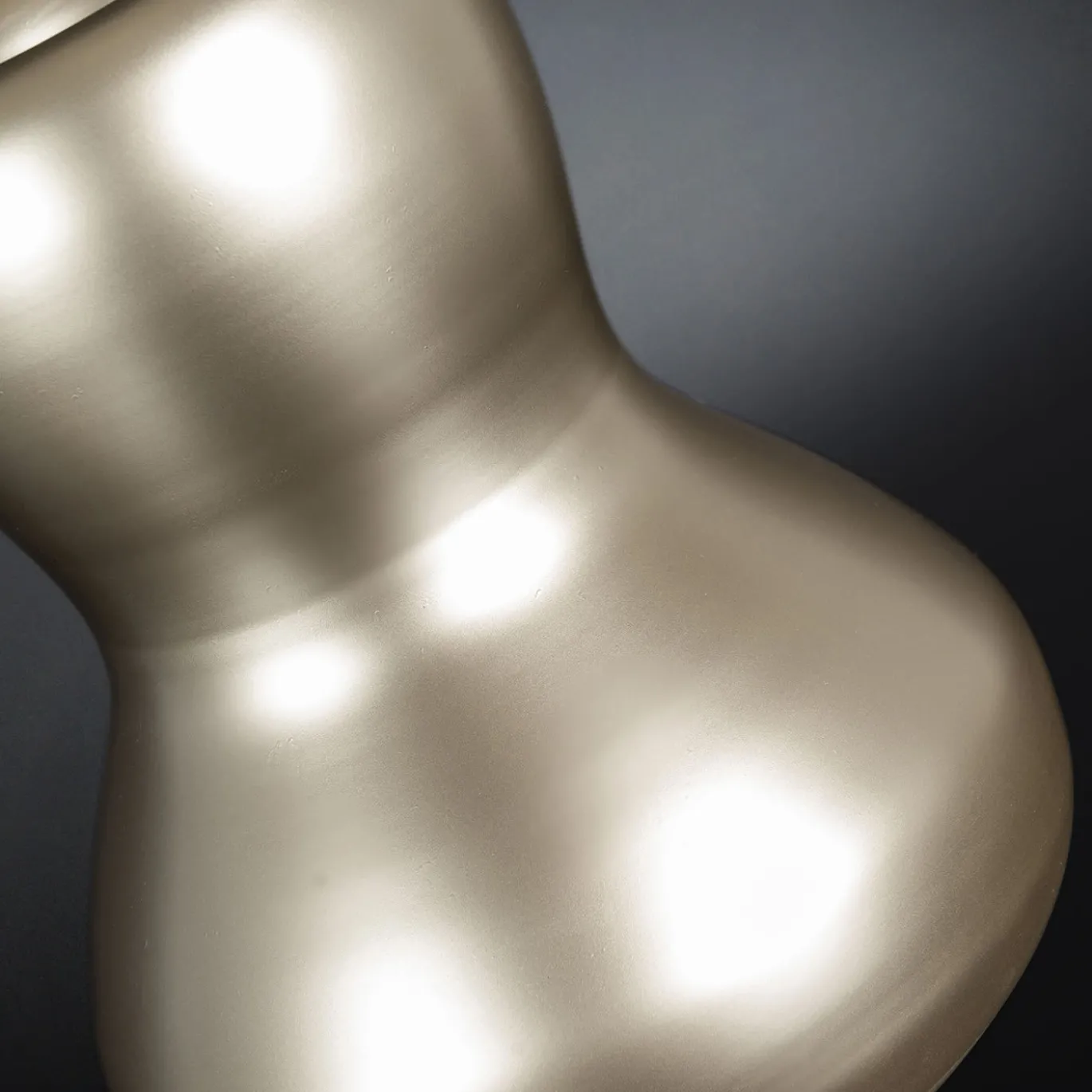 Vaso decorativo Bean Satin Beige #1