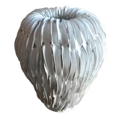 Vaso decorativo Carrube 1 in ceramica bianca
