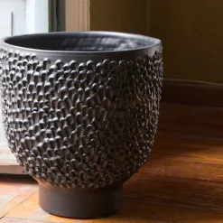 Vaso decorativo della serie Onda in finitura Onice Cenere Opaca