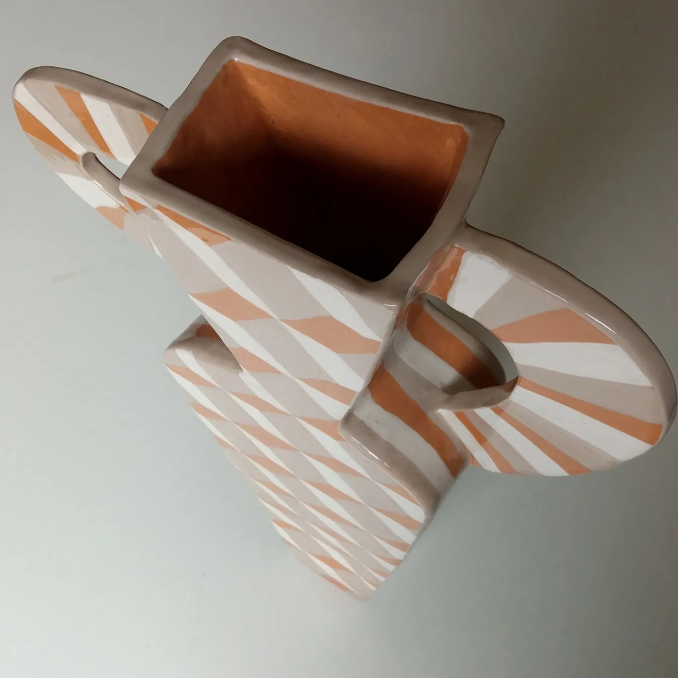 Vaso Decorativo Geometrico Arcadia in Terracotta