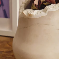 Vaso Decorativo in Pietra Pugliese Cristallizzata