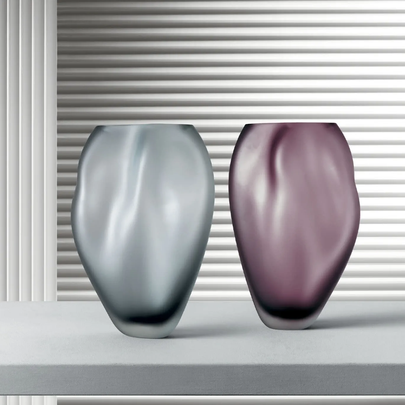 Vaso decorativo in vetro satinato Amethyst WAVE