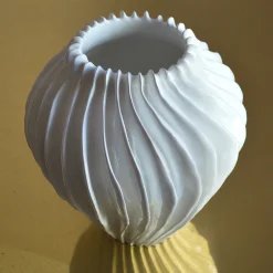 Vaso Decorativo Lefka N°2 in ceramica bianca