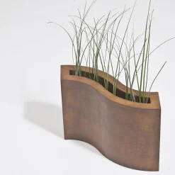 Vaso Decorativo Ondina in Acciaio Corten di Robert Evans