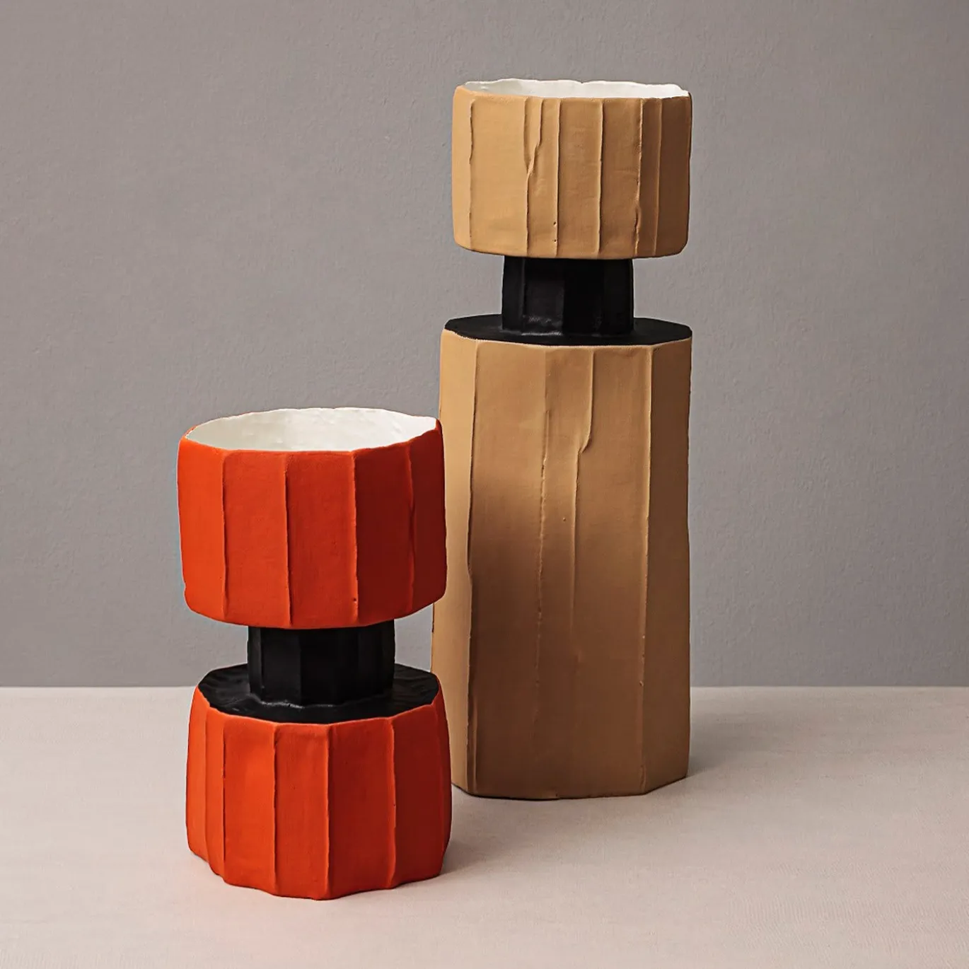 Vaso Decorativo SAFA ETERO Corteccia Rosso e Nero