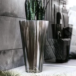 Vaso di fiori Adonis
