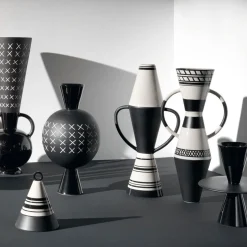 Vaso Hydria di Ugo La Pietra