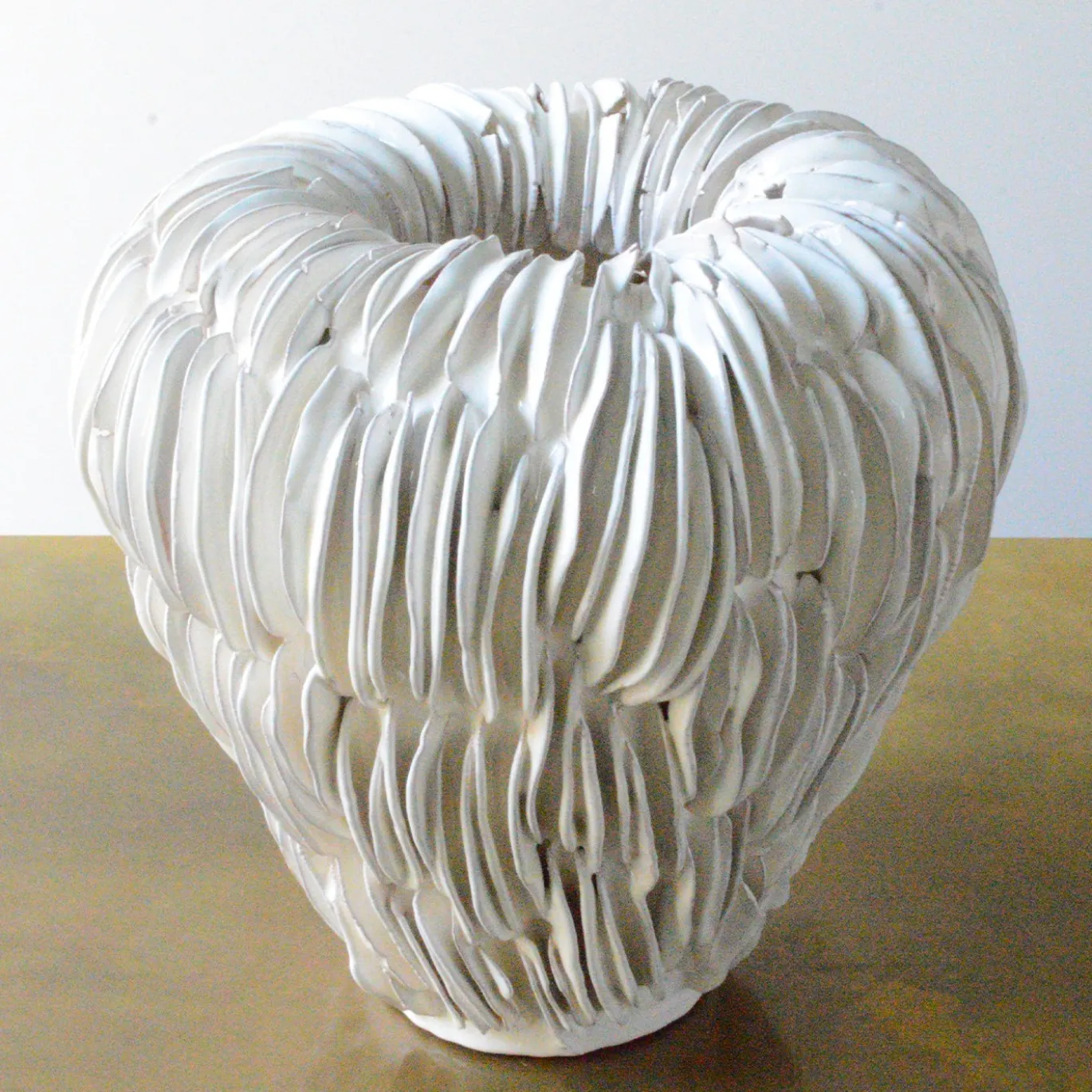 Vaso in Ceramica Bianca Carrube 5