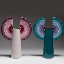 Vaso in ceramica Biscay Bay Solar Disc Bird With Wings di Sara Ricciardi