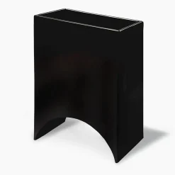 Vaso in ceramica nera Onda No.4 di Muller Van Severen