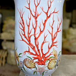 Vaso in Ceramica Policroma Campanula con Coralli e Conchiglie