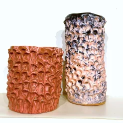 Vaso in Ceramica Tubino Serie Onda Rosa Chiaro e Bronzo Liquido