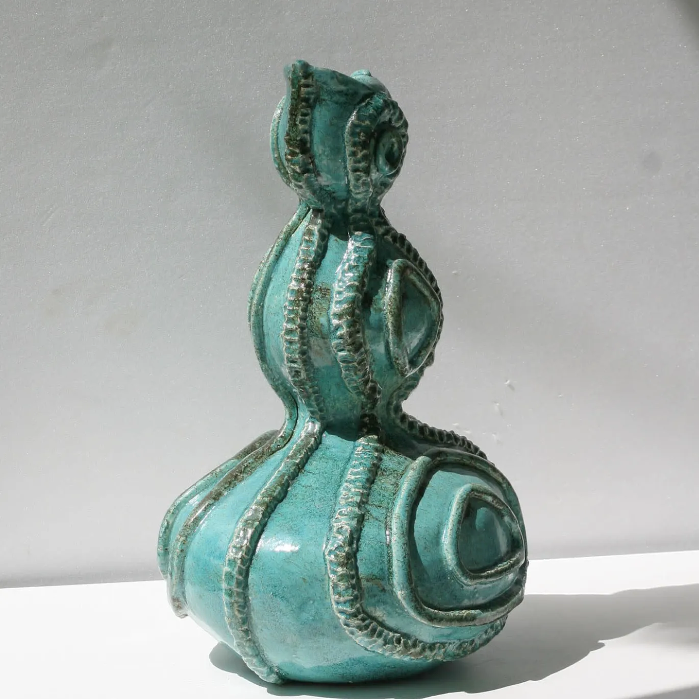 Vaso in ceramica verde Acini