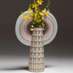 Vaso in ceramica verde Bird with Wings Solar Disc di Sara Ricciardi