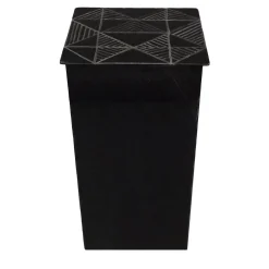 Vaso in metallo con coperchio con motivo Cesta
