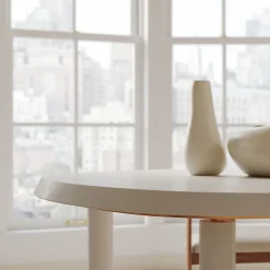 Vaso in pietra calcarea leccese Urano C Beige di Luca Scacchetti