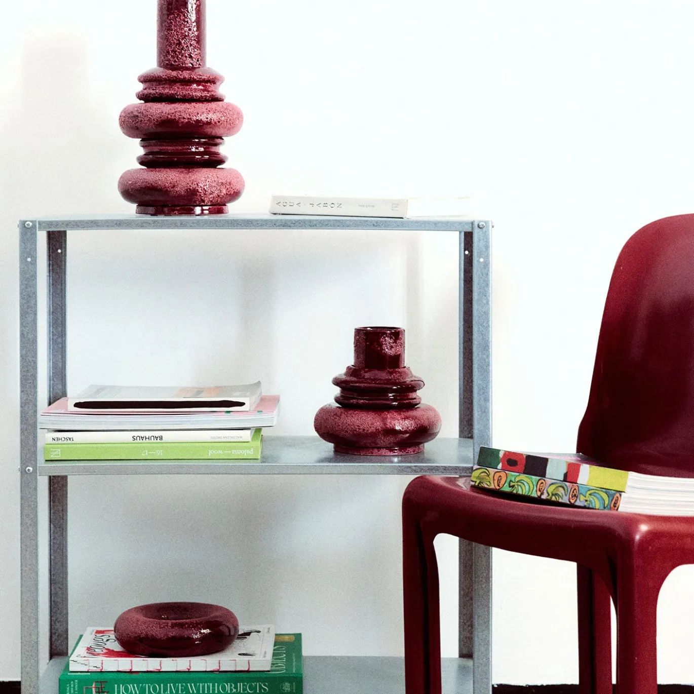 Vaso Marte grande in ceramica smaltata rosso Amaranto