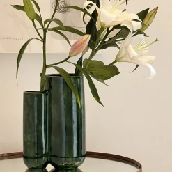 Vaso MattiaMatteo Foglia in ceramica smaltata verde lucido