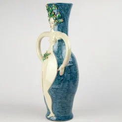 Vaso mediterraneo in ceramica nuda