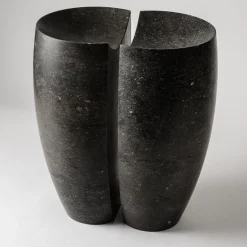 Vaso nero passato e presente