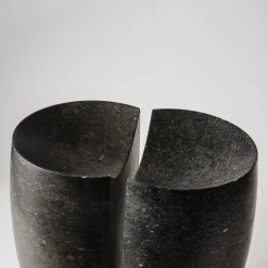 Vaso nero passato e presente