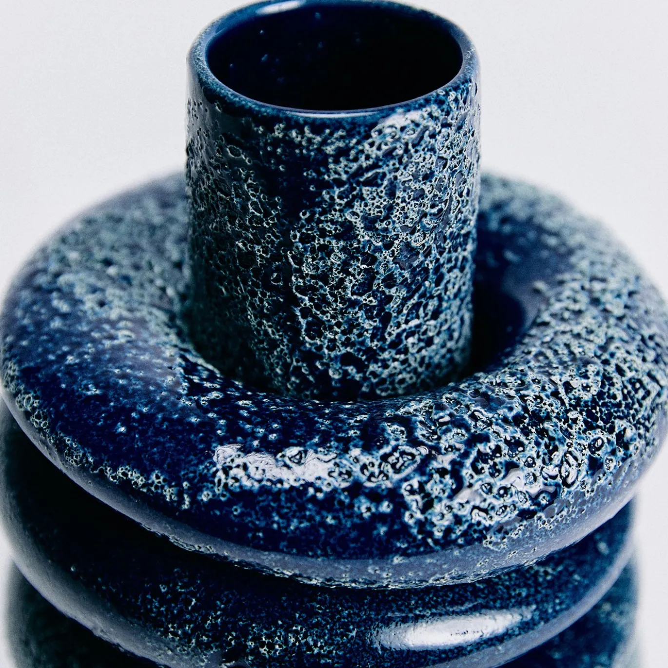 Vaso Nettuno grande in ceramica smaltata blu notte