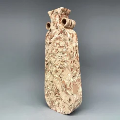 Vaso n. 93 in ceramica effetto marmo rosso e bianco