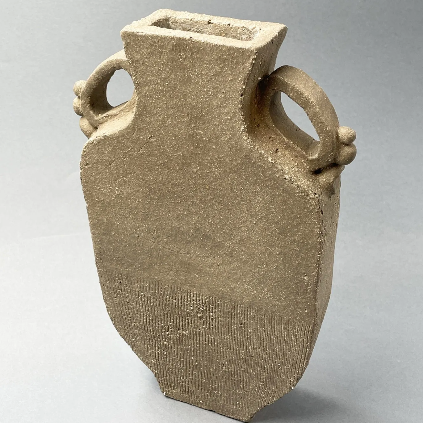 Vaso n. 67 in Ceramica Grigia Testurizzata