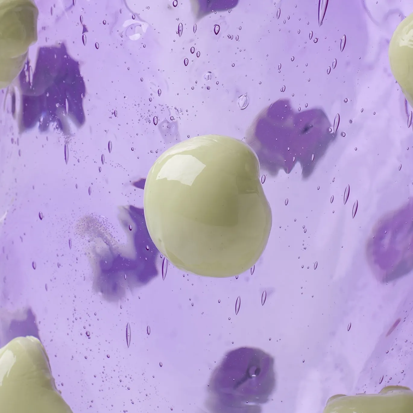 Vaso Nugget Grande in resina lilla e verde oliva di Gaetano Pesce