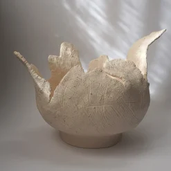Vaso Onda in ceramica grezza color crema