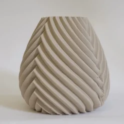 Vaso plissettato grezzo beige