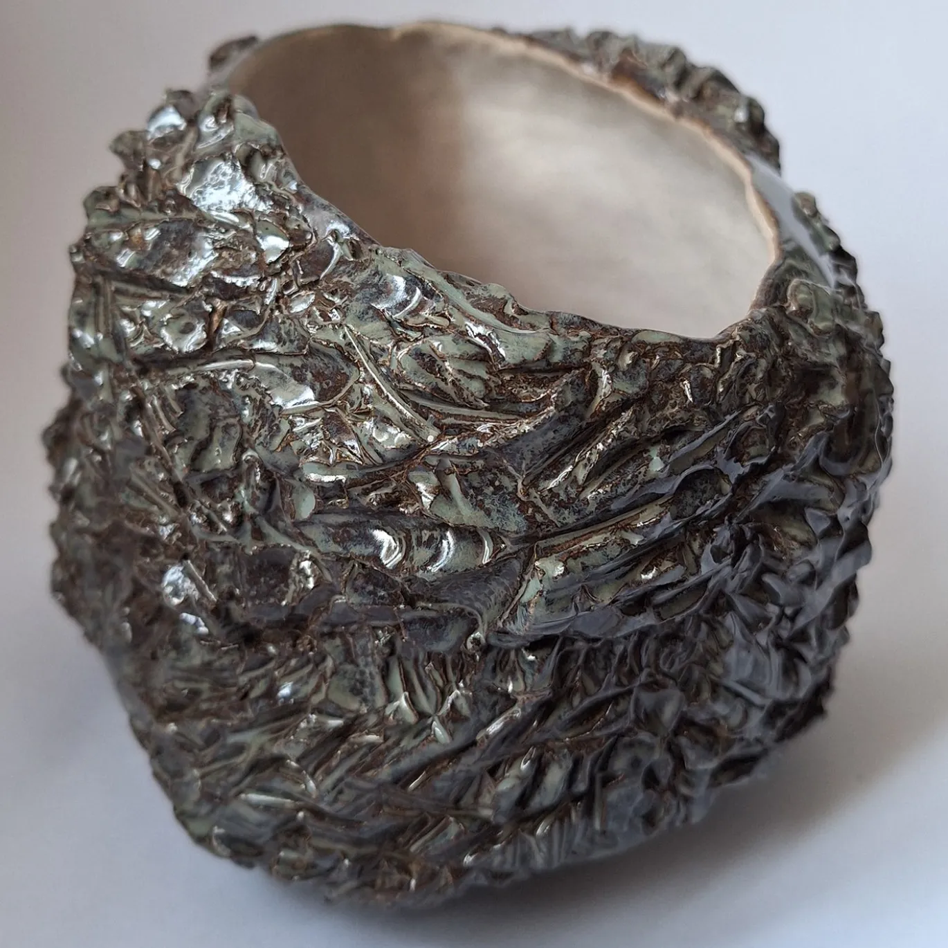 Vaso Radici in ceramica grigia testurizzata