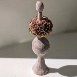 Vaso scultoreo in ceramica Madame d'Hortensia
