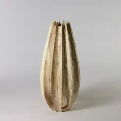 Vaso scultoreo Vase in Vase in legno di faggio Fagus Sylvatica